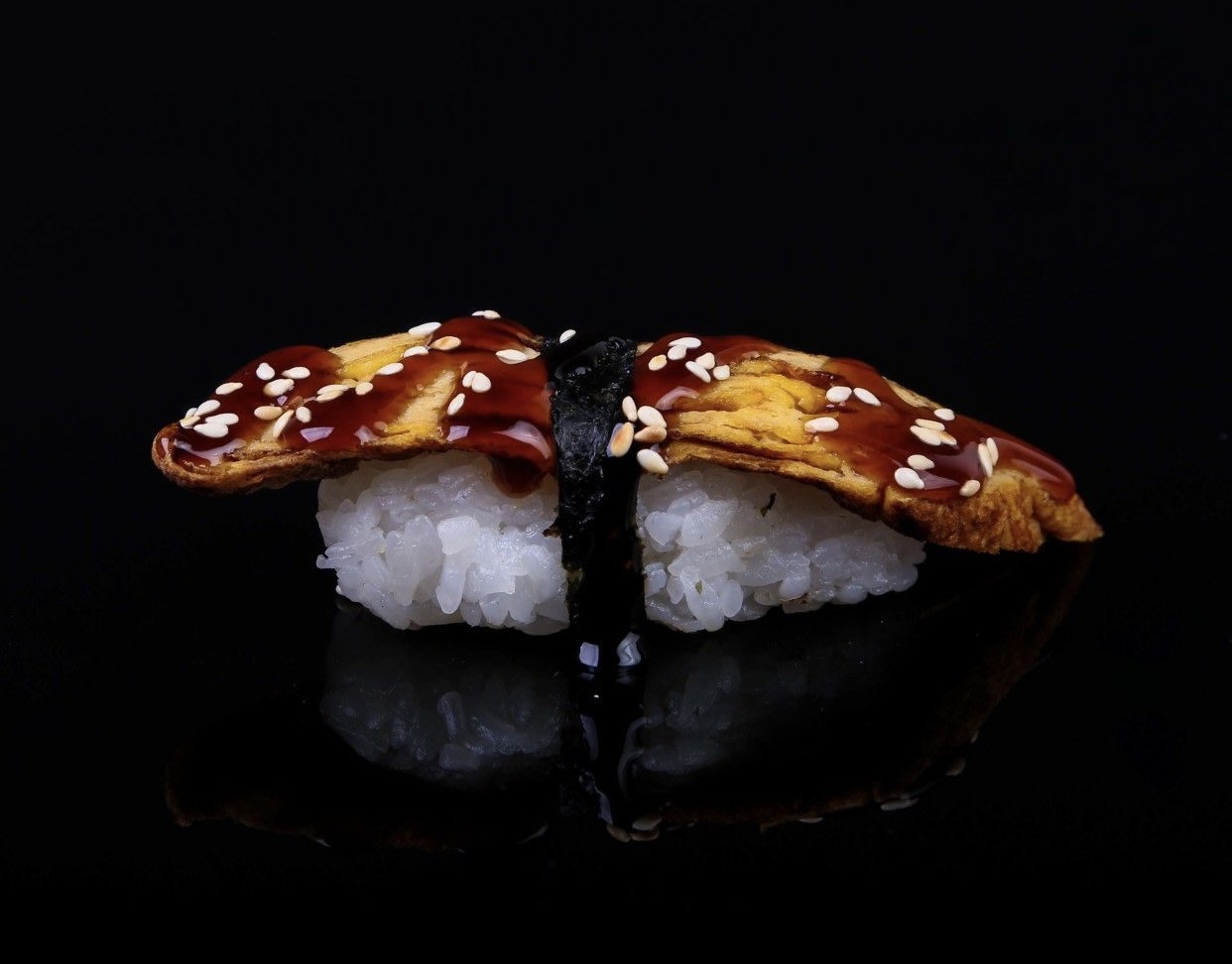 Tamago nigiri