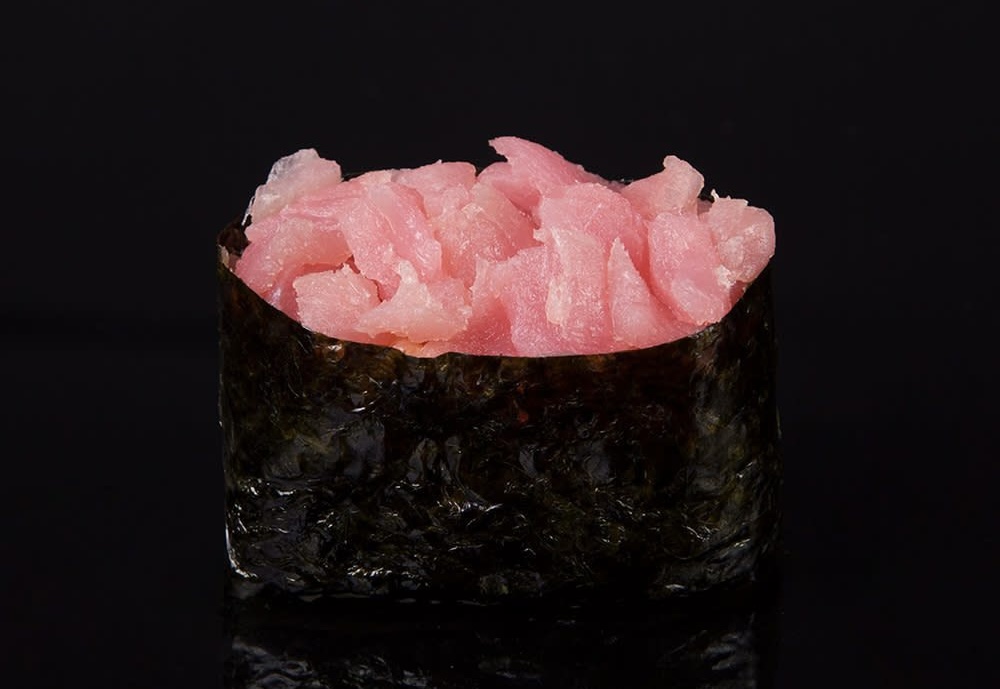 Tuna gunkan