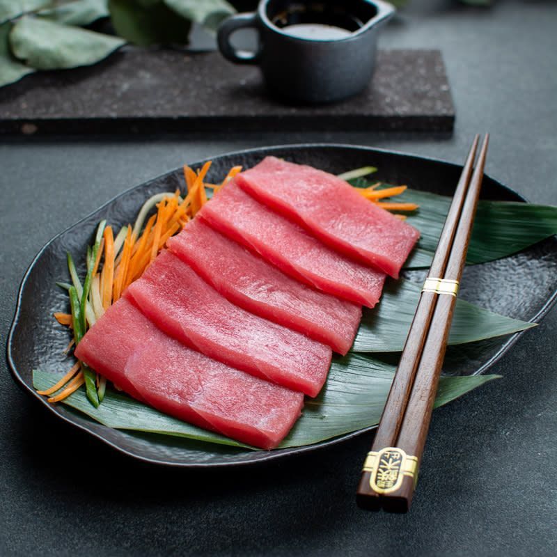 Tuna sashimi
