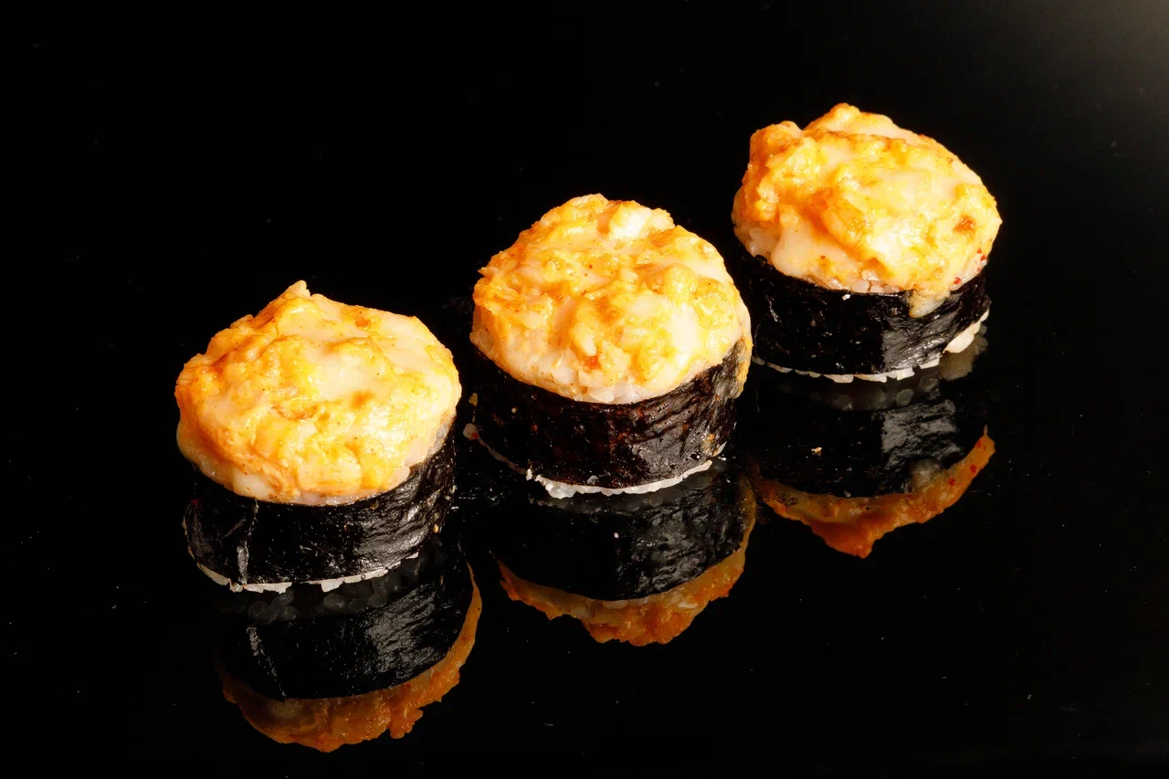 Salmon Cheese hot roll