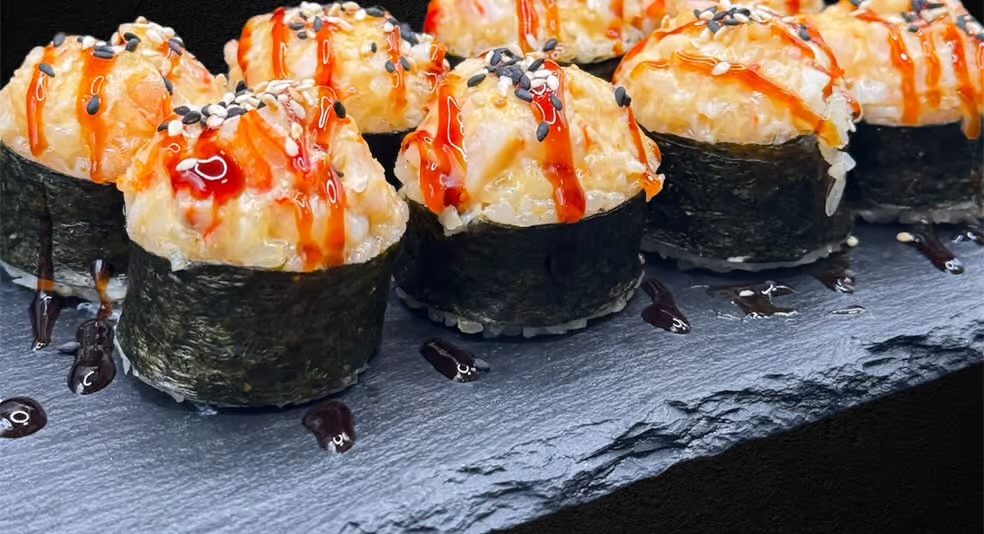 Unagi Cheese hot roll